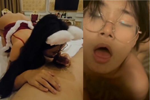 Anh dập mạnh quá làm em há hốc mồm